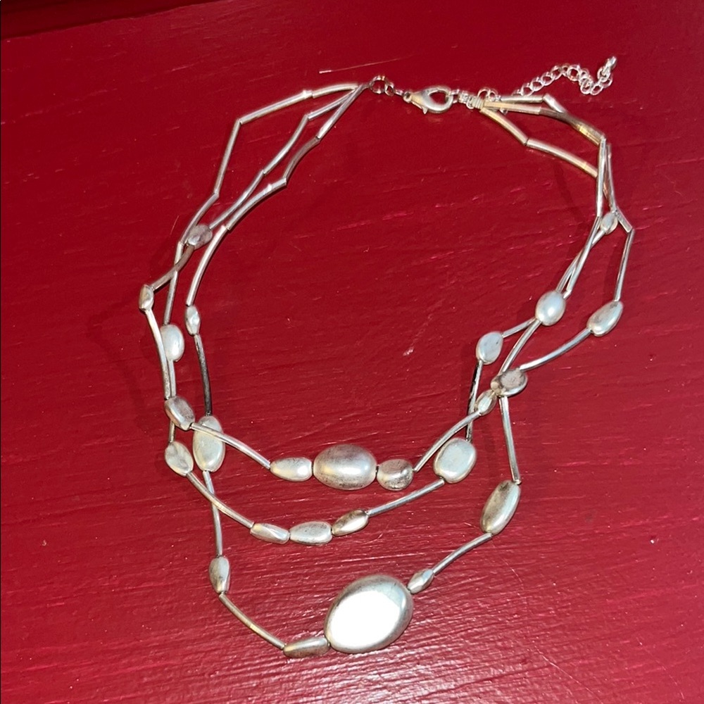 Elegant Silver Necklace